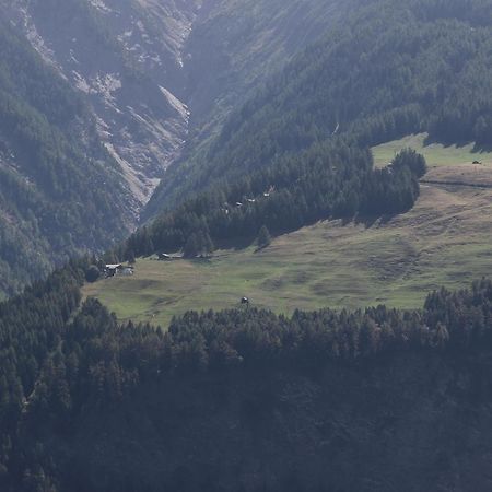 شقة Retreat Solohike Mörel المظهر الخارجي الصورة